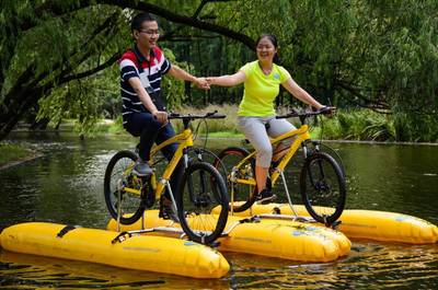 水上浪騎首秀共青森林公園 戶外健身休閑新時(shí)尚的興起